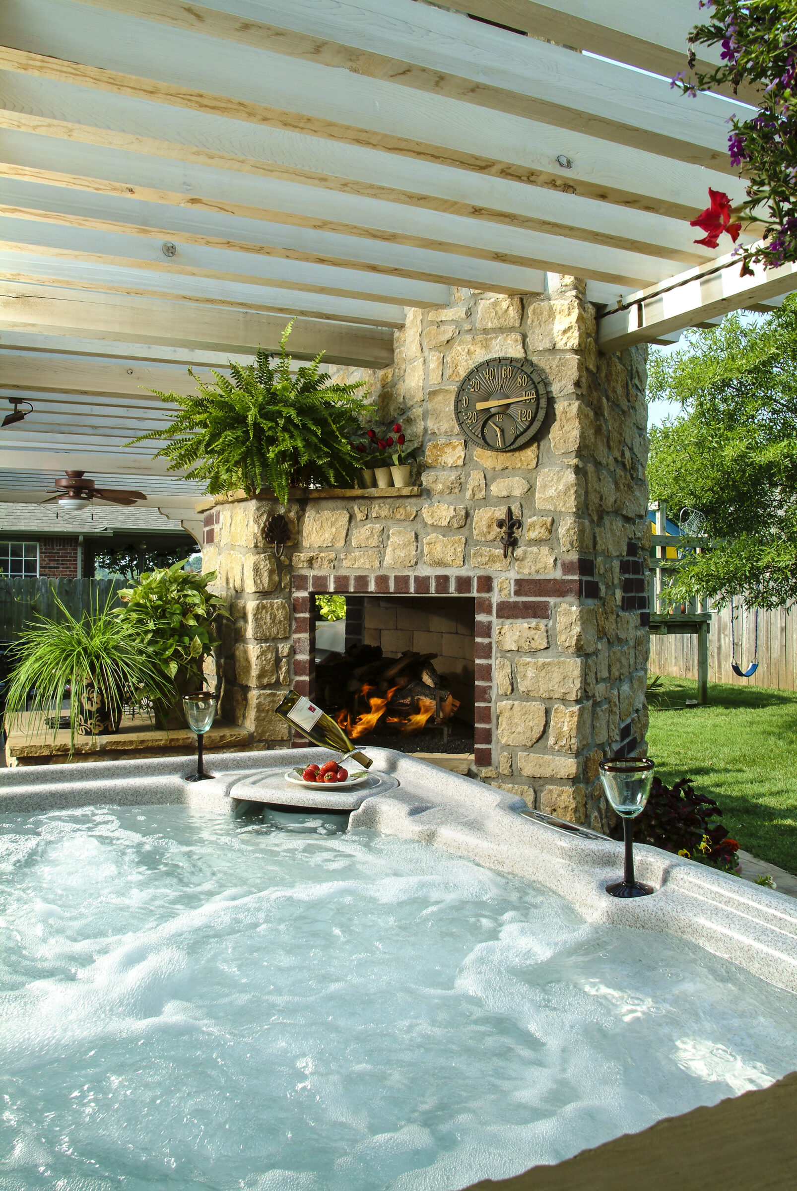 Back yard Hot tub